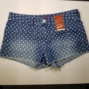 NWT Arizona Star Print Denim Shorts - Size 11
